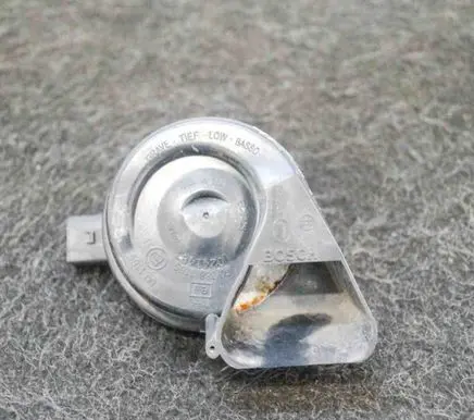 Audi A4 S4 B8 8K Horn signal 8T0951221