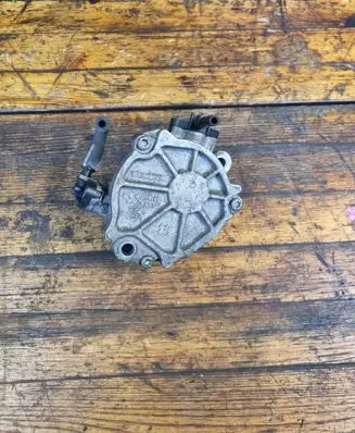 Ford Focus Vacuum pump 9804021880 242307A
