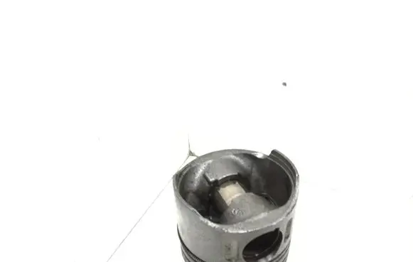 Mercedes-Benz Sprinter W901 W902 W903 W904 Piston 