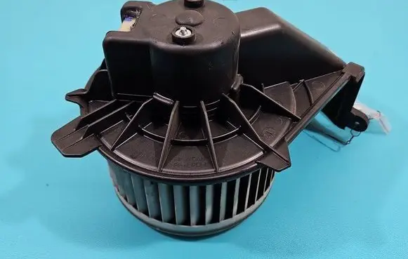 Renault Kangoo II Heater fan/blower 173830100 IMPRK1467812