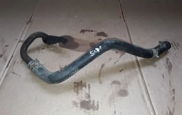 Hyundai Trajet Engine coolant pipe/hose NOCODE