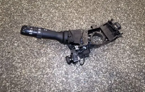 Lexus RX 300 Indicator stalk 48080173871