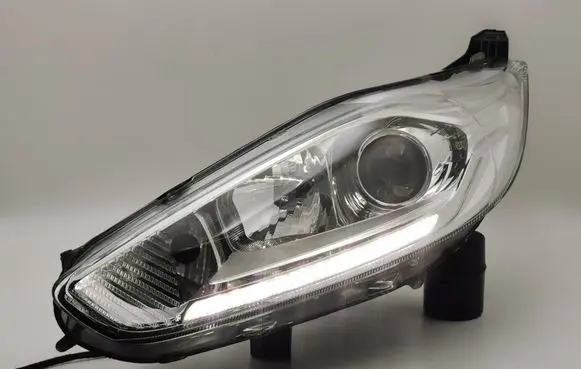 Ford Fiesta Headlight/headlamp C1BB13W030CG C1BB-13W030-CG 1090041