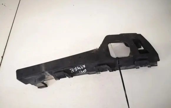 Ford Focus Front bumper mounting bracket 4m5117e856ac 4m51-17e856-ac