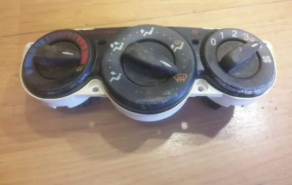 Ford Focus Climate control unit 1S4H18C419BA