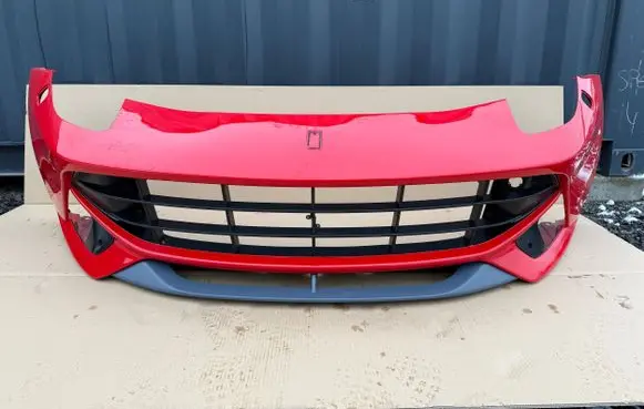 Ferrari F12 Berlinetta Front bumper 084361500
