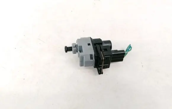 Ford Mondeo Mk III Brake pedal sensor switch 1S7T13480AA 1S7T-13480-AA