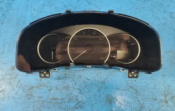 Lexus CT 200H Dashboard 8380076010