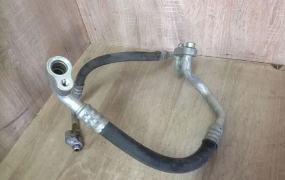 Opel Astra H Air conditioning (A/C) pipe/hose