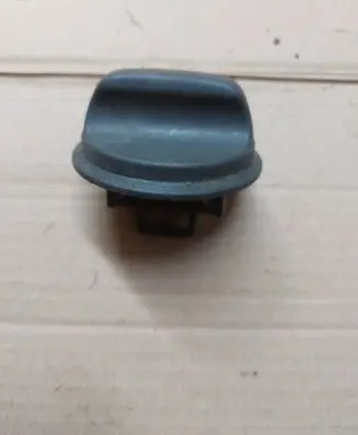 Renault Espace III Fuel tank filler cap 7700812369