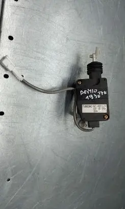 Mazda Demio Holder (bracket) 