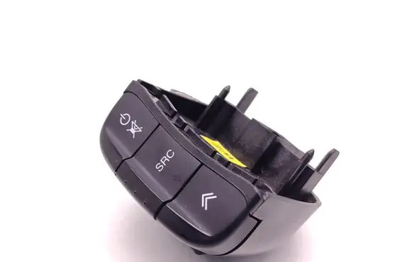Chevrolet Lacetti Steering wheel buttons/switches 