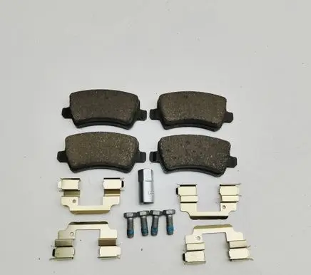 Volvo V70 Brake pads (rear) 32373175