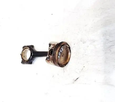 Fiat Punto (188) Piston with connecting rod