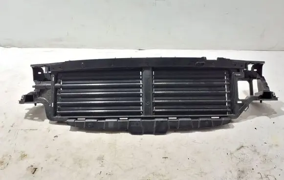 Volvo XC60 Intercooler air guide/duct channel 32345497