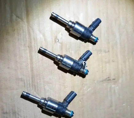 Hyundai Santa Fe Fuel injectors set 