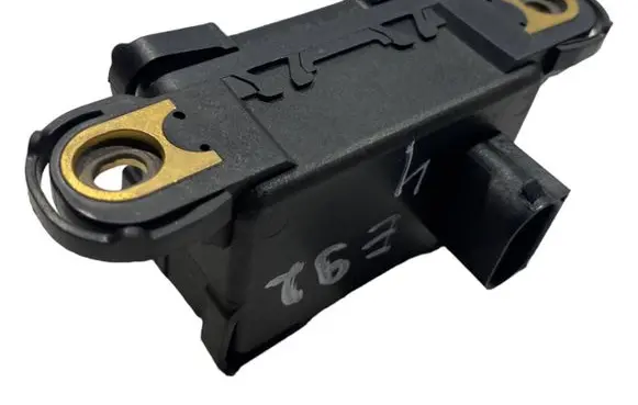 BMW 3 E92 E93 ESP acceleration yaw rate sensor 6762769 AE77F26086 10170103253