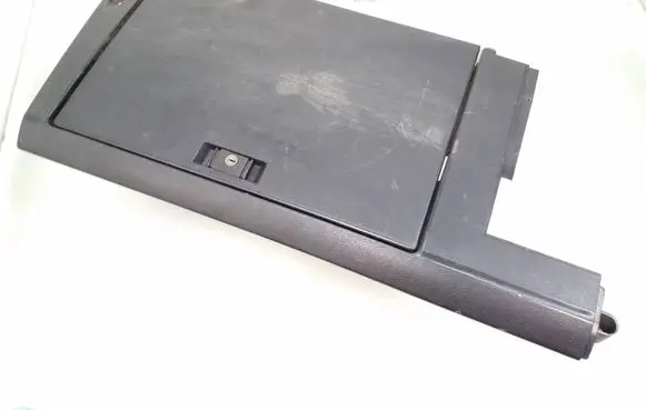 Volkswagen PASSAT B2 Glove box 321857928
