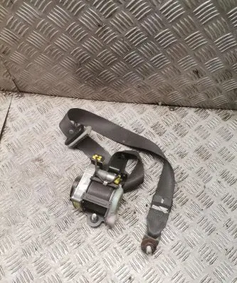 Honda Accord Front seatbelt tkaf8ej438