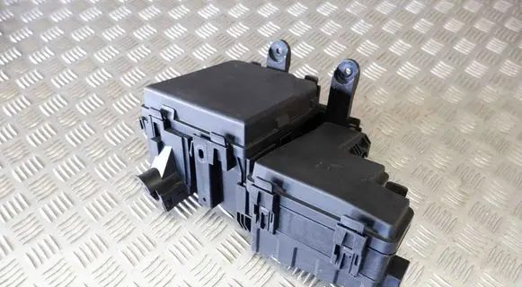 Fuse box set