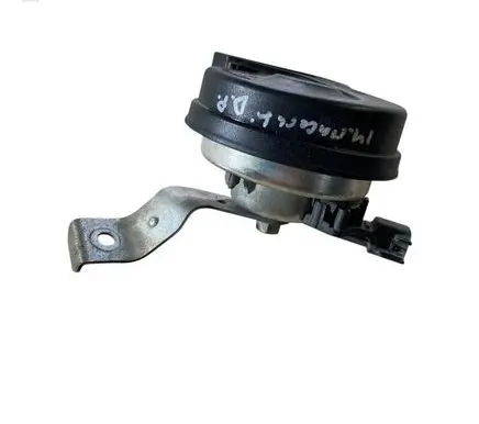 Maserati Ghibli Horn signal 670008535 A046522