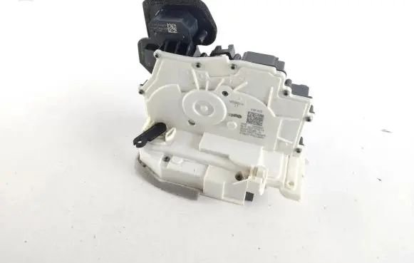 Audi e-tron Front door lock 4K1837016H