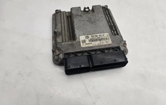 Volkswagen Crafter Engine control unit/module 074906032AT 0281014133 EDC16CP34444