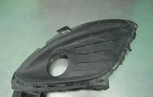 Mazda 5 Front fog light trim/grill C5135002 K3006