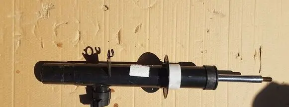 BMW X5 G05 Front shock absorber/damper 6869019