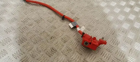 Positive cable (battery)