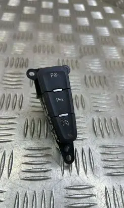 Ford Focus Parking (PDC) sensor switch F1ET11B573CA 15D221 15FEB12BR1