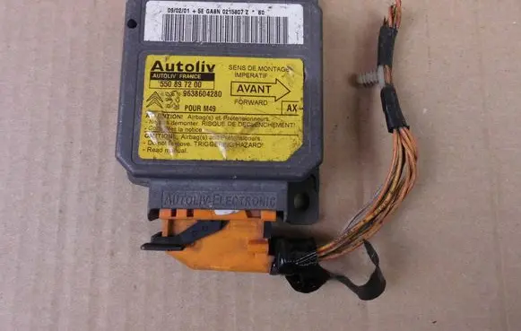 Peugeot Partner Airbag control unit/module 9638604280