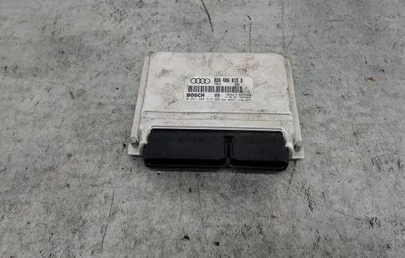 Audi A4 S4 B5 8D Engine control unit/module ECU 8D0906018Q