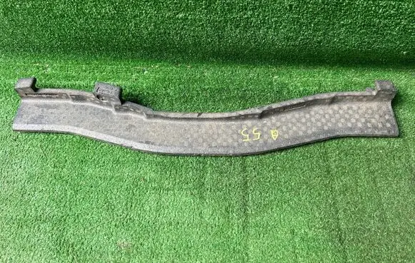 Front bumper foam support bar
