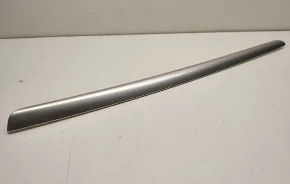 Mercedes-Benz ML W164 Front door trim bar A1647200622