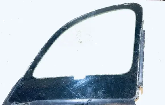 Citroen Xsara Picasso Rear side window