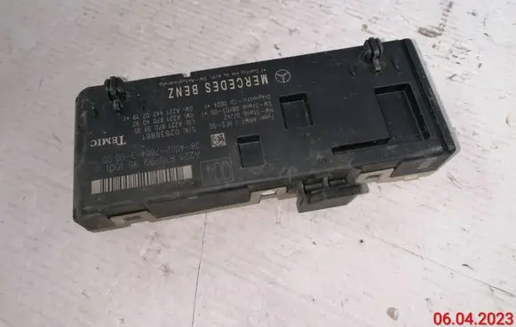Mercedes-Benz S W221 Tailgate/trunk control unit/module A2218703995 A2218704092 A2214420719