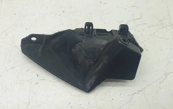 Tesla Model S Front bumper mounting bracket 6005888
