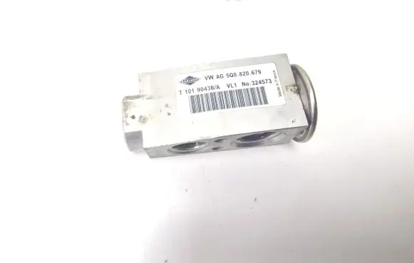 Air conditioning (A/C) expansion valve