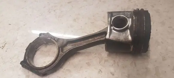 Audi A6 S6 C5 4B Piston with connecting rod