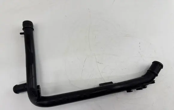 Skoda Octavia Mk2 (1Z) Engine coolant pipe/hose 03L121065AJ