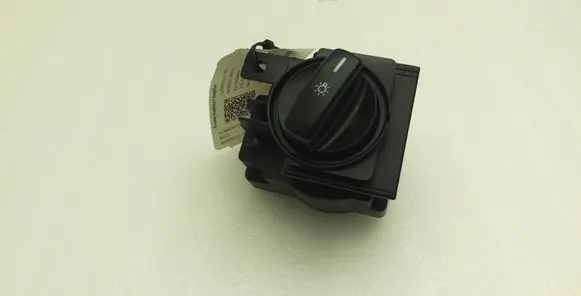 Mercedes-Benz A W169 Light switch 1695451004