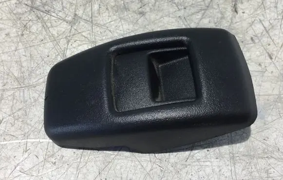 Peugeot Expert Seat belt height adjuster 3061683