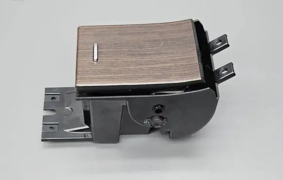 Ashtray (front)