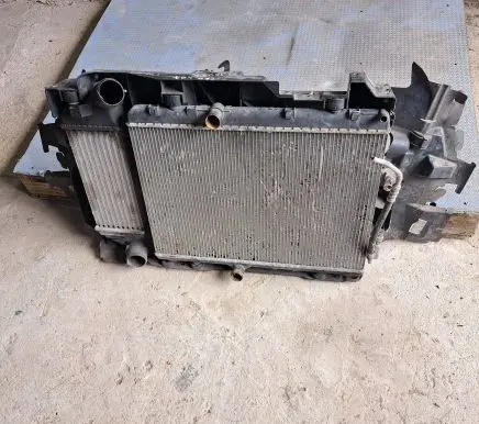 Peugeot 407 Radiator set 