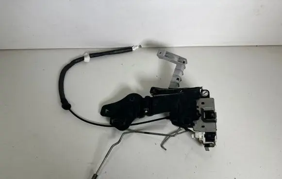 Dodge Durango III Rear door lock P04589923AH