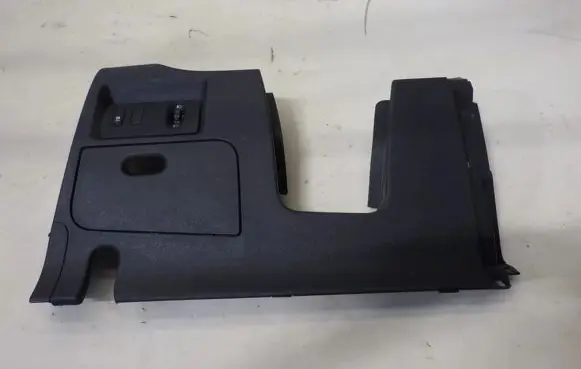 Renault Kangoo II Dashboard trim 681064030R