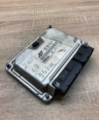 Volkswagen Sharan Engine control unit/module ECU 038906019NA 0281011822
