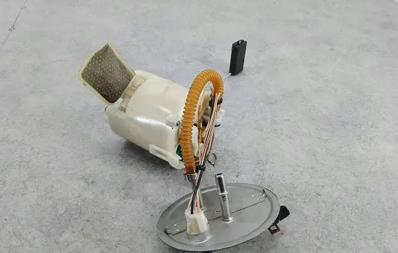 Ford Maverick In-tank fuel pump 5L849H307BF