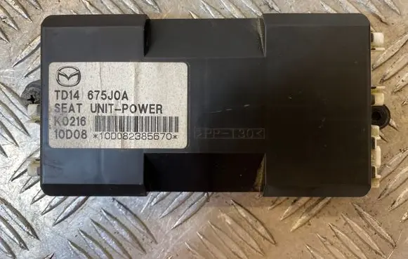 Mazda CX-7 Seat control module TD14675J0A 10D08 K0216